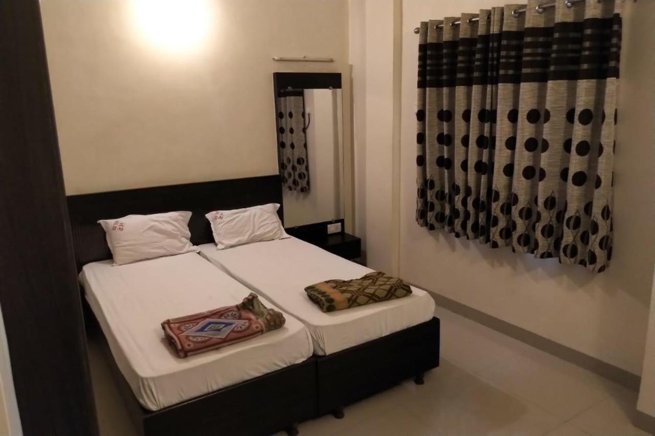 Hotel Rose Lodge Pune Dış mekan fotoğraf